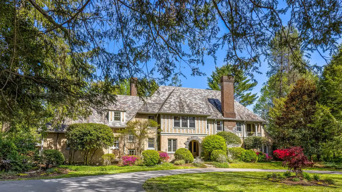 Classic Craftsmanship on Serene 1.5 Acres