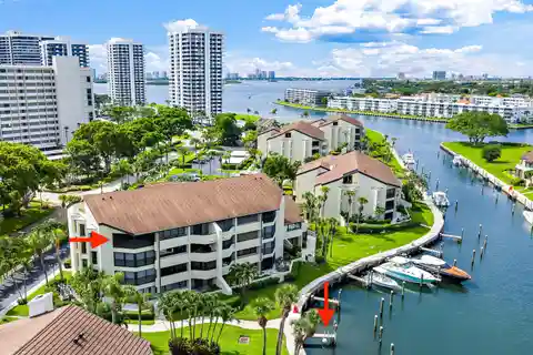 Luxury Marina Living