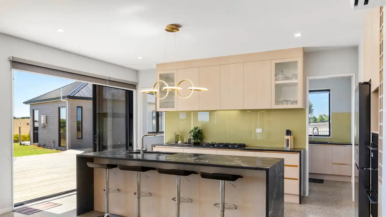 Dual Living Lifestyle Retreat in Karaka