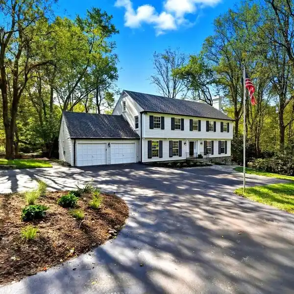 STATELY COLONIAL ELEGANCE WITH TIMELESS CRAFTSMANSHIP