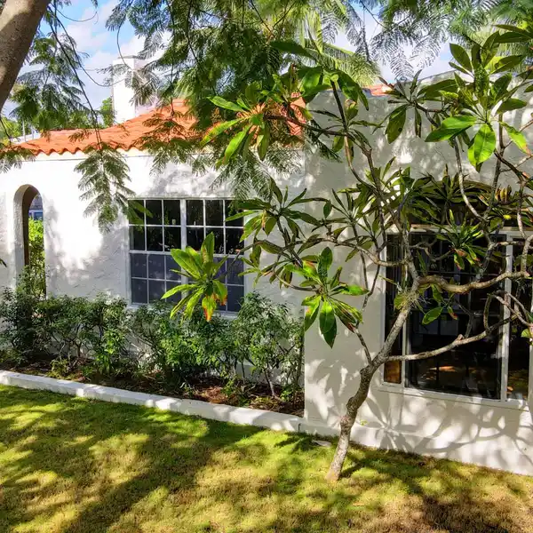 1925 SPANISH MISSION HOME