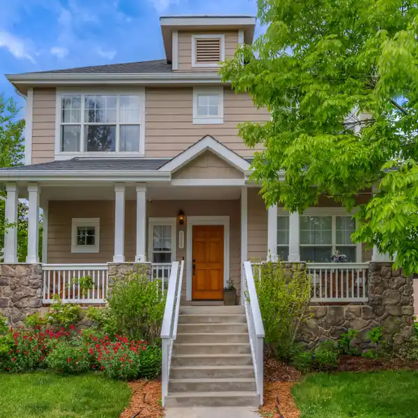 EXPANSIVE HOME ON AN OVERSIZED LOT