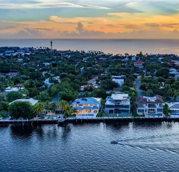 COASTAL-INSPIRED INTRACOASTAL ESTATE