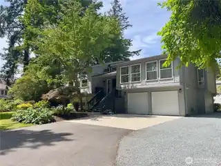 Move-In Ready Split-Level Home