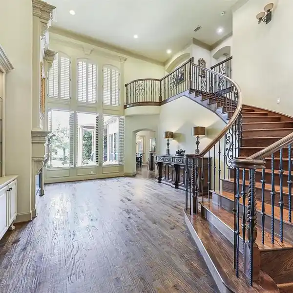 CHARMING CUSTOM HOME IN COVETED ESTES PARK
