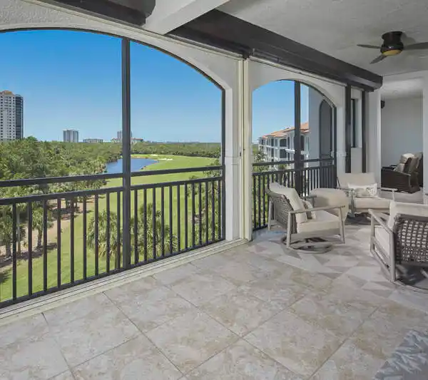 PENTHOUSE WITH AN EXTRAORDINARY PLAN