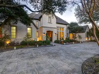Stately Home on the Most Desirable Lot in Oakdale