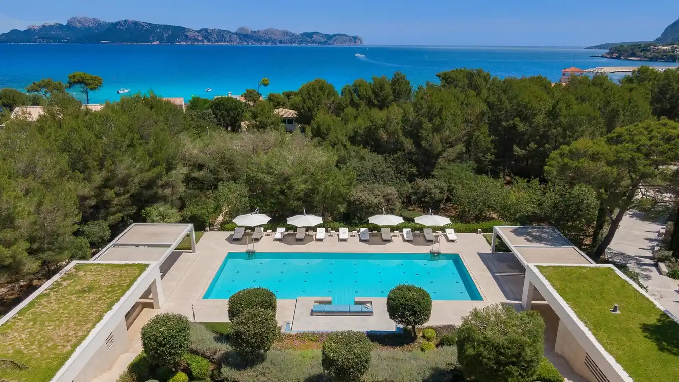 Unique Historical Luxury Property from 1920