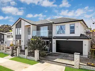 Flatbush Milano Gem with Views and Granny Flat Potential