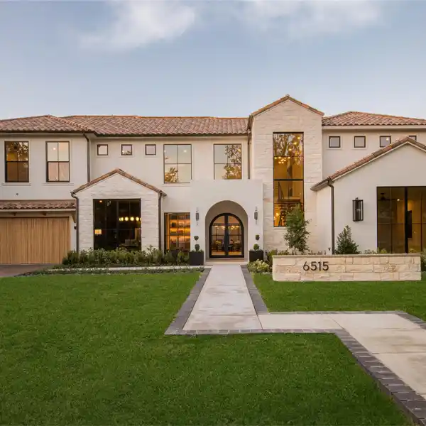 STRIKING NEW SANTA BARBARA MODERN PROPERTY