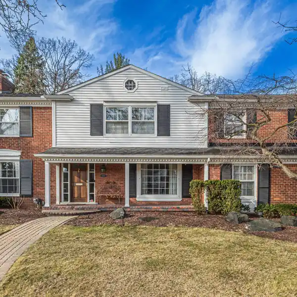 SPACIOUS COLONIAL IN BLOOMFIELD VILLAGE