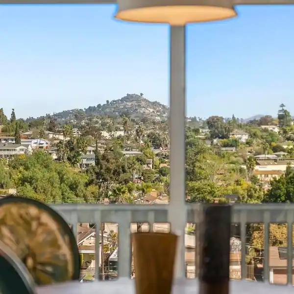 PURE LA MESA CHARM