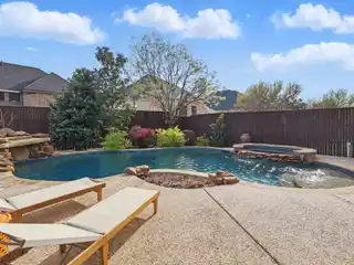 Stunning Home in Shaddock Creek Estates