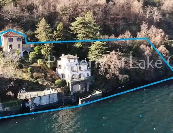 UNIQUE WATERFRONT VILLA