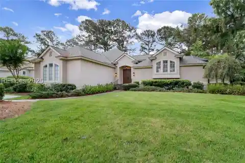Beautifully Renovated in 2023, This Belfair Lanai/pool Home Offers Sweeping Views of the Third Fairway and Green of the East Course.