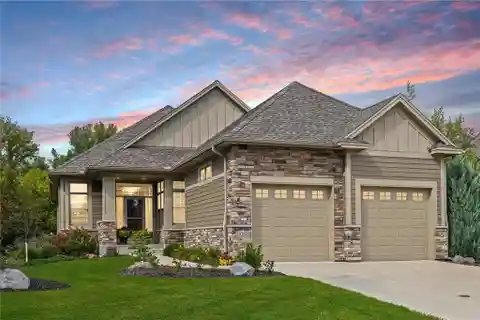 Luxury Living in Sought-After Bellante