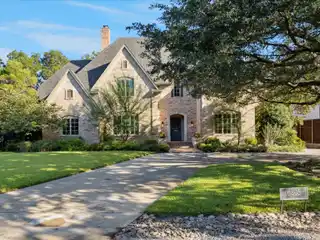 Exquisitely Updated Preston Hollow Residence