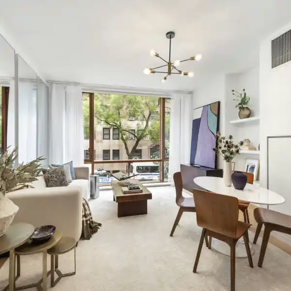 MINT CONDITION TWO BEDROOM WITH A PRACTICAL LAYOUT