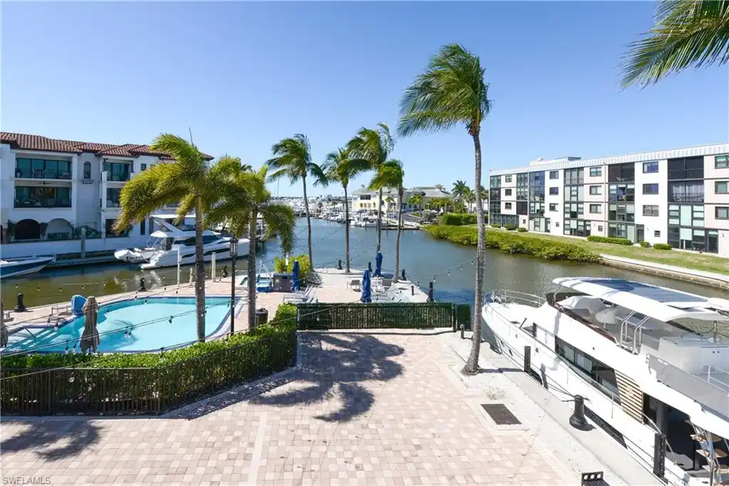 Exclusive Waterfront Living at the Pointe