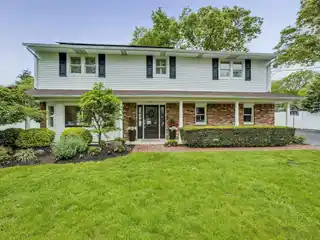 Impressive Splanch-Style Home