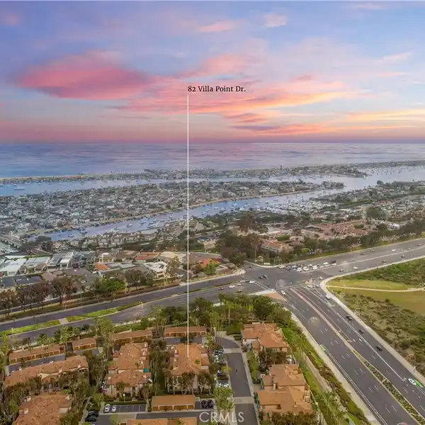 BEAUTIFUL VILLA POINT HOME