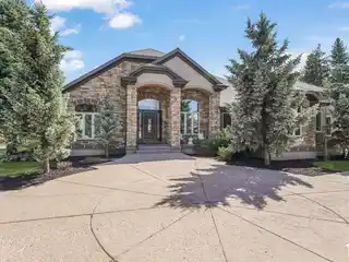 Exceptional Estate for Refined Mountain Living