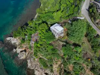 A Waterfront Oasis with Huge Potential