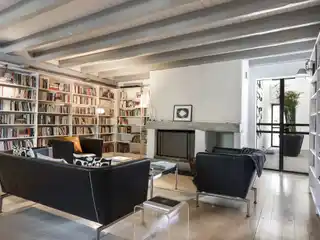 Seamless Blend of Past and Present