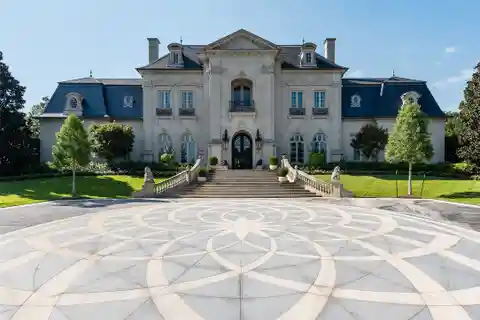 Remarkable Two-plus-acre Estate in Old Preston Hollow