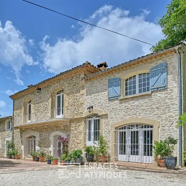 CHARMING FARMHOUSE IN THE HEART OF A BEAUTIFUL NATURAL SETTING