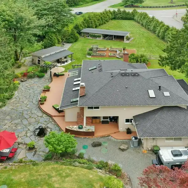 A ONE-OF-A-KIND RETREAT