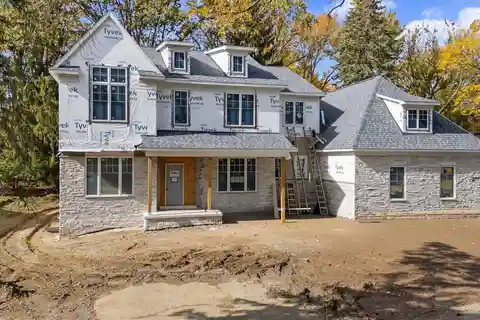 Architectural Brilliance Meets Modern Luxury Gem