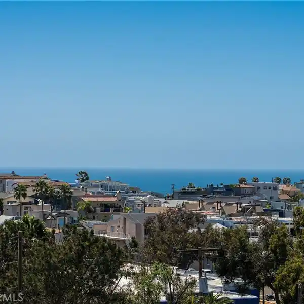 GORGEOUS OCEAN VIEW TOWNHOME