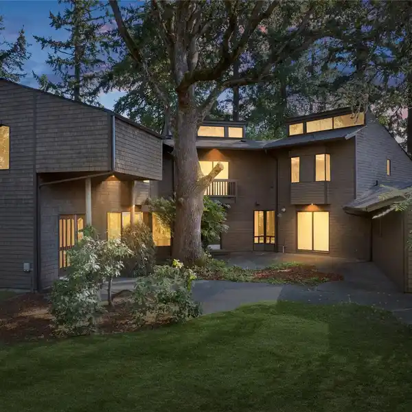 A PIECE OF ARCHITECTURAL HISTORY