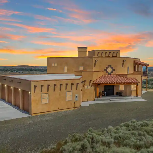 CUSTOM-CRAFTED HOME WITH PANORAMIC VIEWS