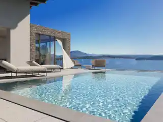 Luxury Retreat Overlooking Lake Maggiore