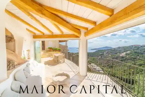 Resort-Like Retreat in Pantogia