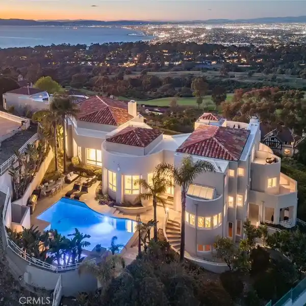 EXCEPTIONAL GATED ESTATE IN ESTEEMED PALOS VERDES ESTATES