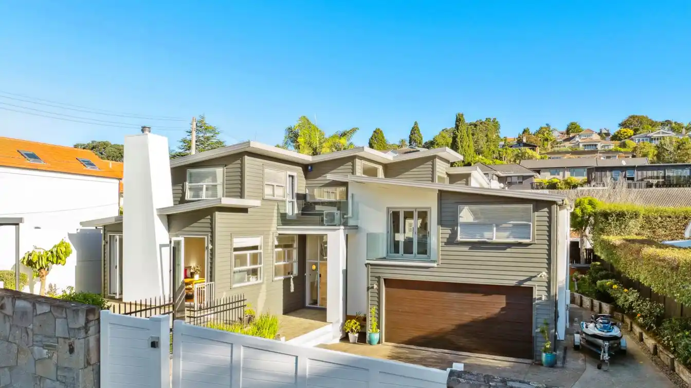Beautiful Home Crafted to the Highest Standards