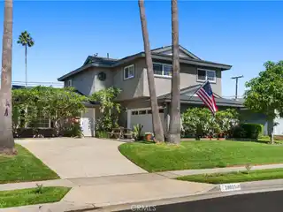 Ideal Family Home Close to Beach