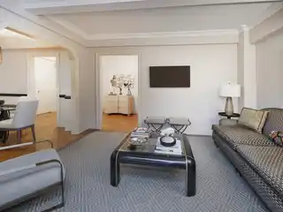 Lenox Hill Beautifully Renovated Two-bedroom Condominium