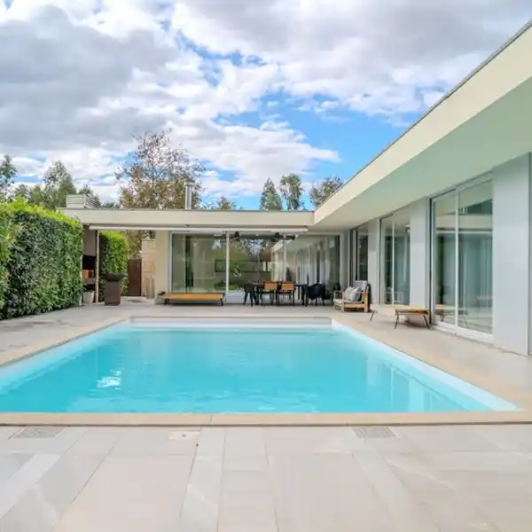 CONTEMPORARY RIVERSIDE VILLA WITH HEATED POOL