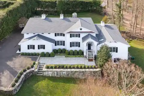 Peaceful Home on a Quiet Cul-de-sac