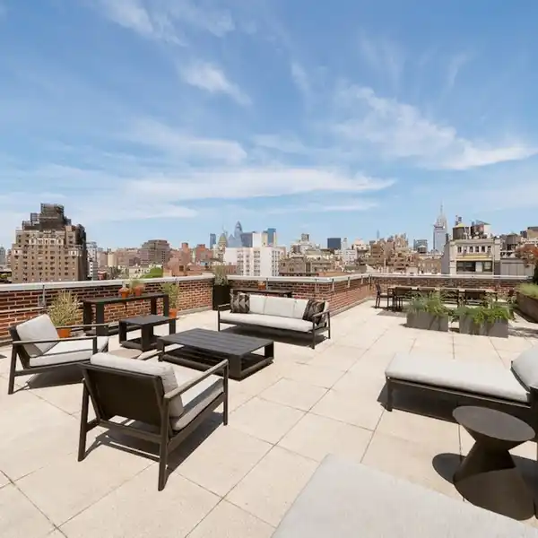 GRAND WEST VILLAGE CONDO WITH FABULOUS TERRACE