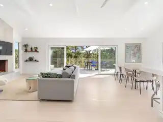 Newly Redone Rental Minutes from the Ocean