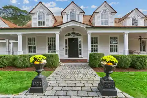 Distinguished Cape Residence