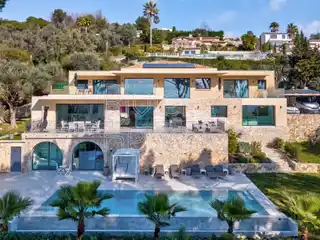 Exceptional Villa with Panoramic Views of the Mediterranean Sea