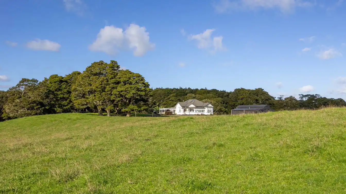 Renovated Character Country Villa