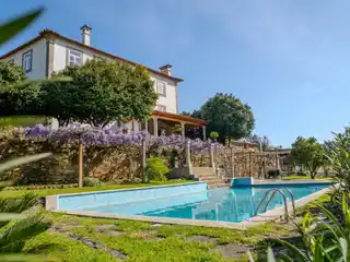 Beautifully Renovated Country House