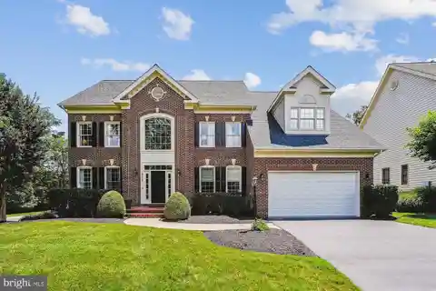 Stunning Northlake Home with Designer Upgrades